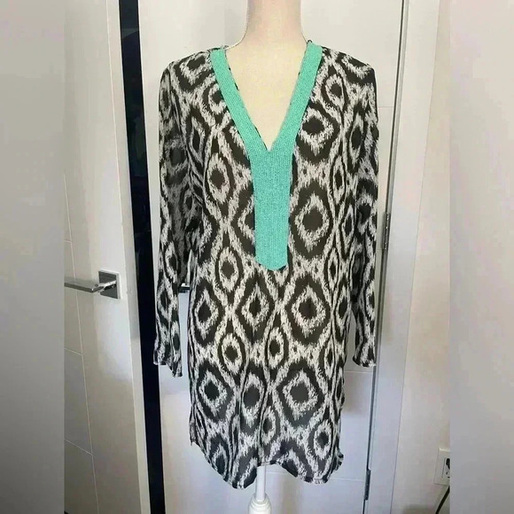 Club Z Collection Tunic - Picture 4 of 10